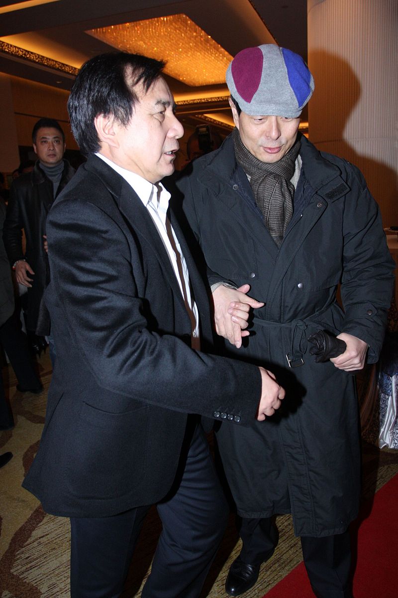 2011年1月19日,北京,亚洲第一位拥有劳斯莱斯的大富翁李晓华在昆仑饭
