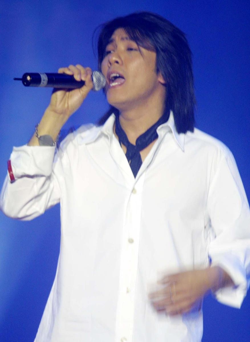 2003年2月22日,阿杜放歌天津.+++_+++阿杜,演唱会,游鸿明,贺岁演唱会,