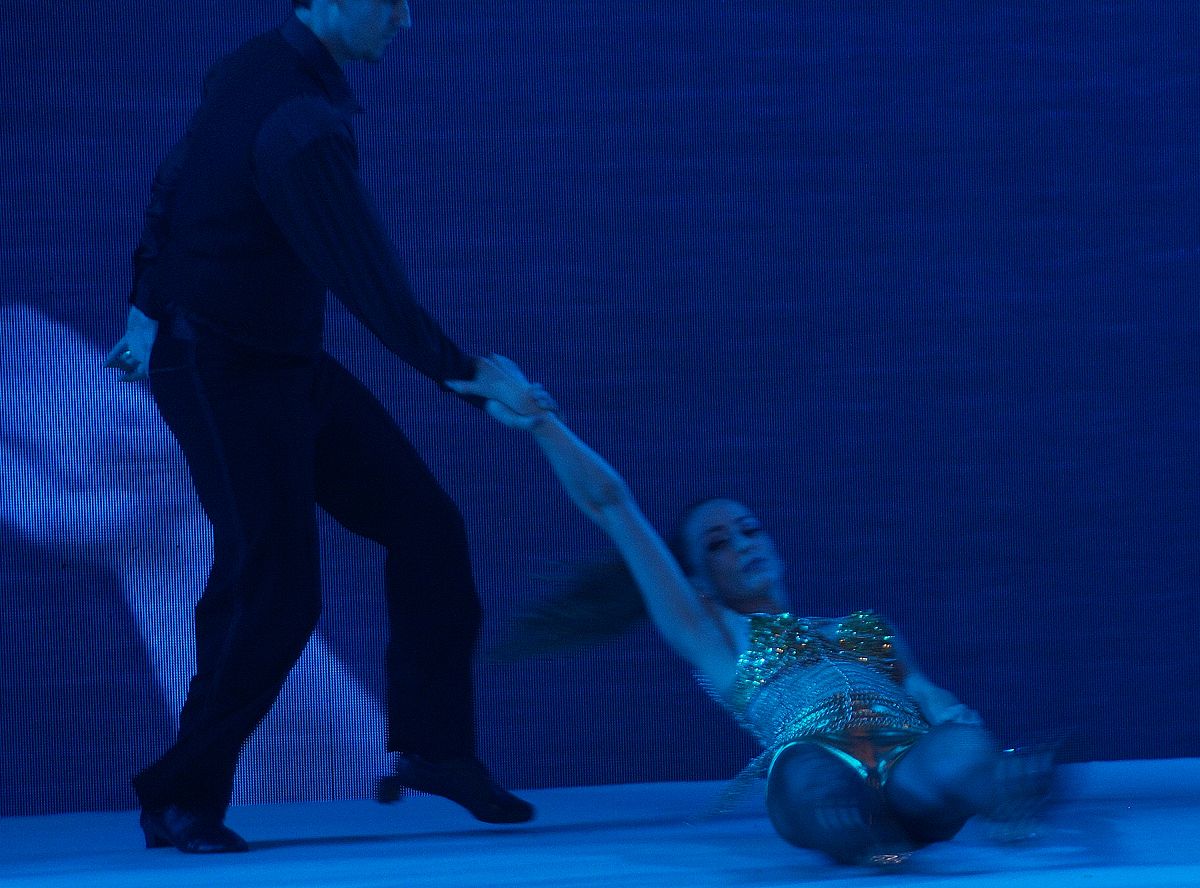 起源与秋日：花样滑冰的爱情悲剧