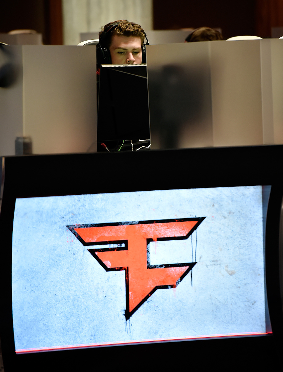 PUBG职业选手800 DPI灵敏度设置大全 -  鼠标、游戏内灵敏度一览