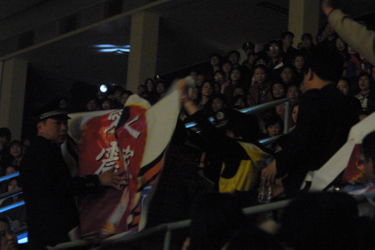 按捺不住是什么意思