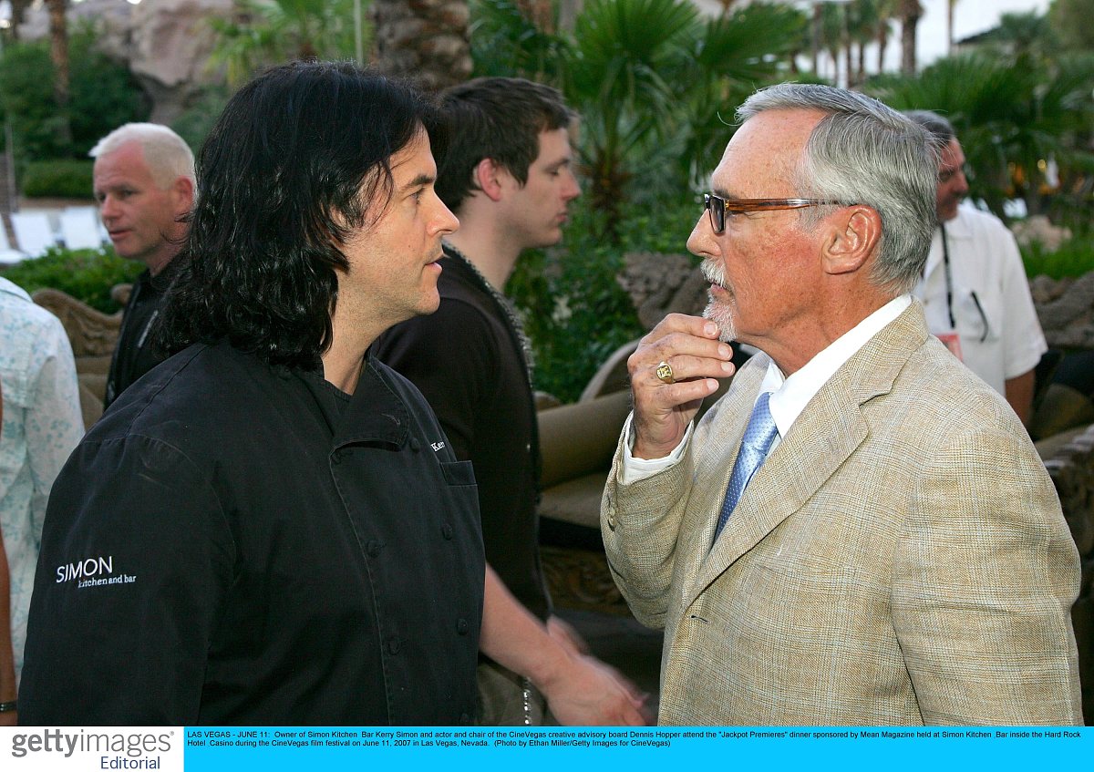 Jokowi Masih Hidup dan Sehat: Bantah Hoax Kematian Presiden