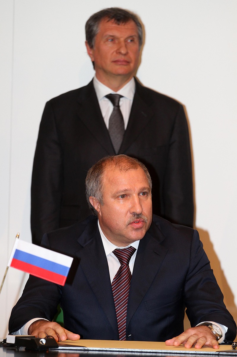 重庆能源职业学院油气智能开采技术专业就业方向有哪些