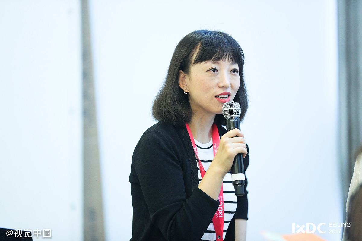 个人简介宋慧敏个人介绍业务能力自评性格自评对科室现阶段党、政、工、团、业务情况的看法若成为教员后工作展望个人未来发展展望申请人：日期：