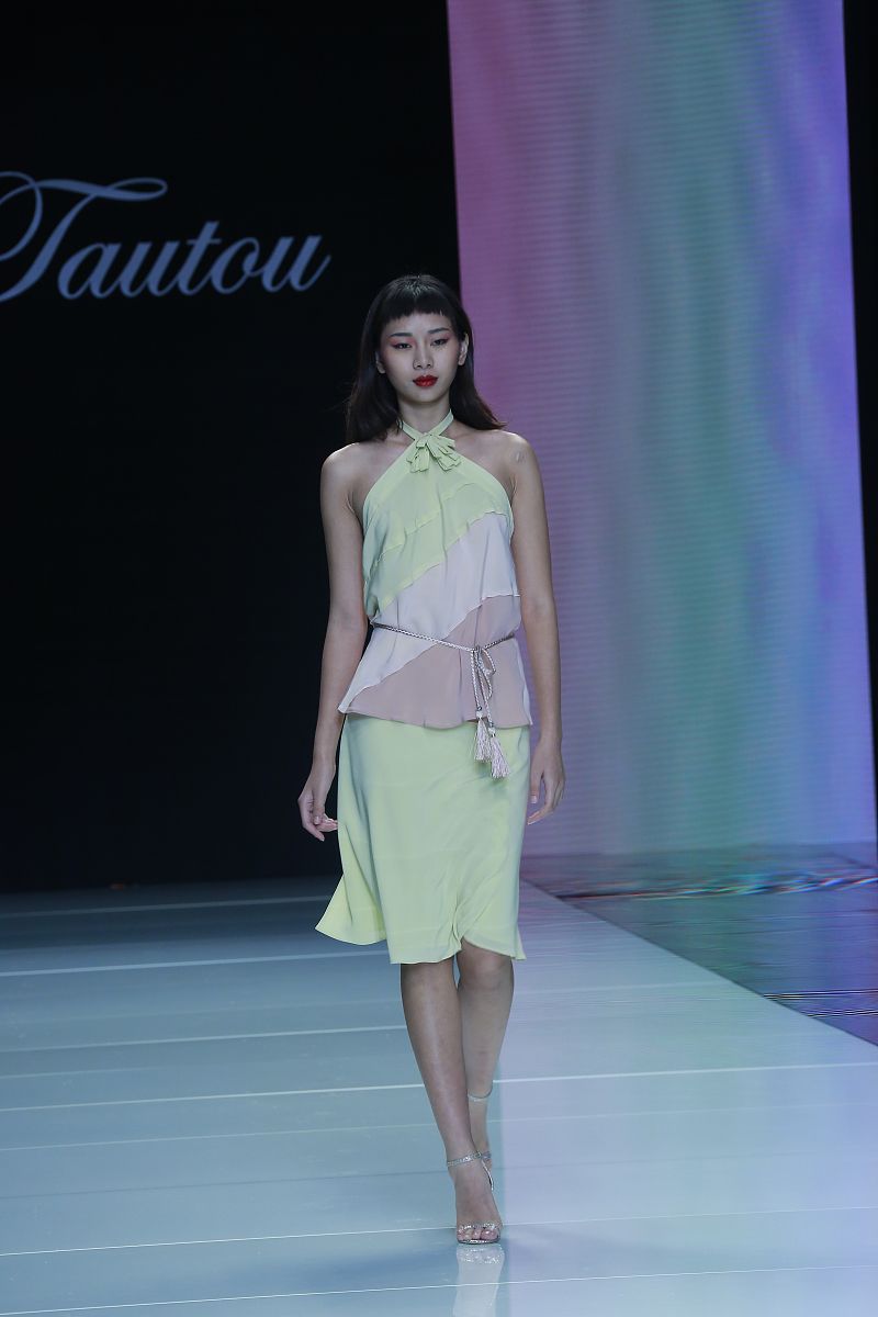 宁夏中专学校服装设计与工艺专业就业前景怎么样