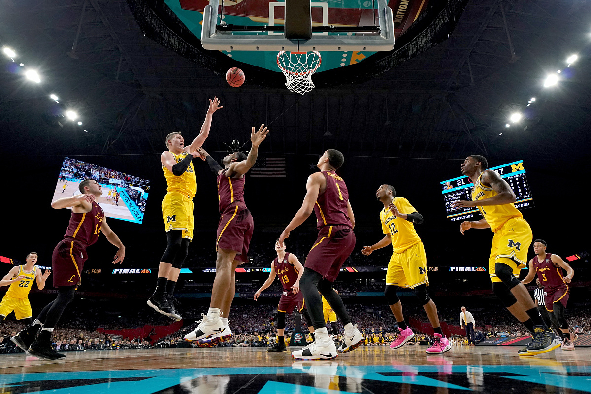 Jordan Poole: Golden State Warriors Rising Star with Clutch Shooting Skills