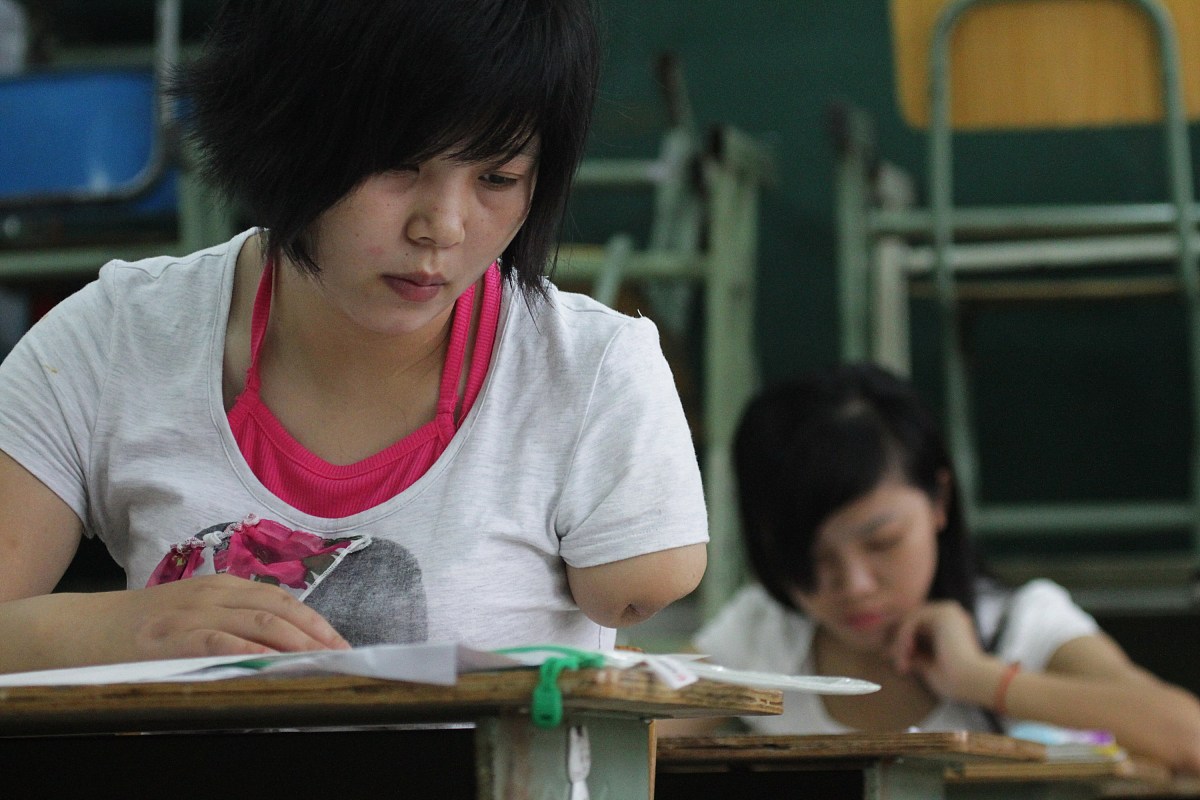 深圳自考专升本指南：报名流程、优势及注意事项