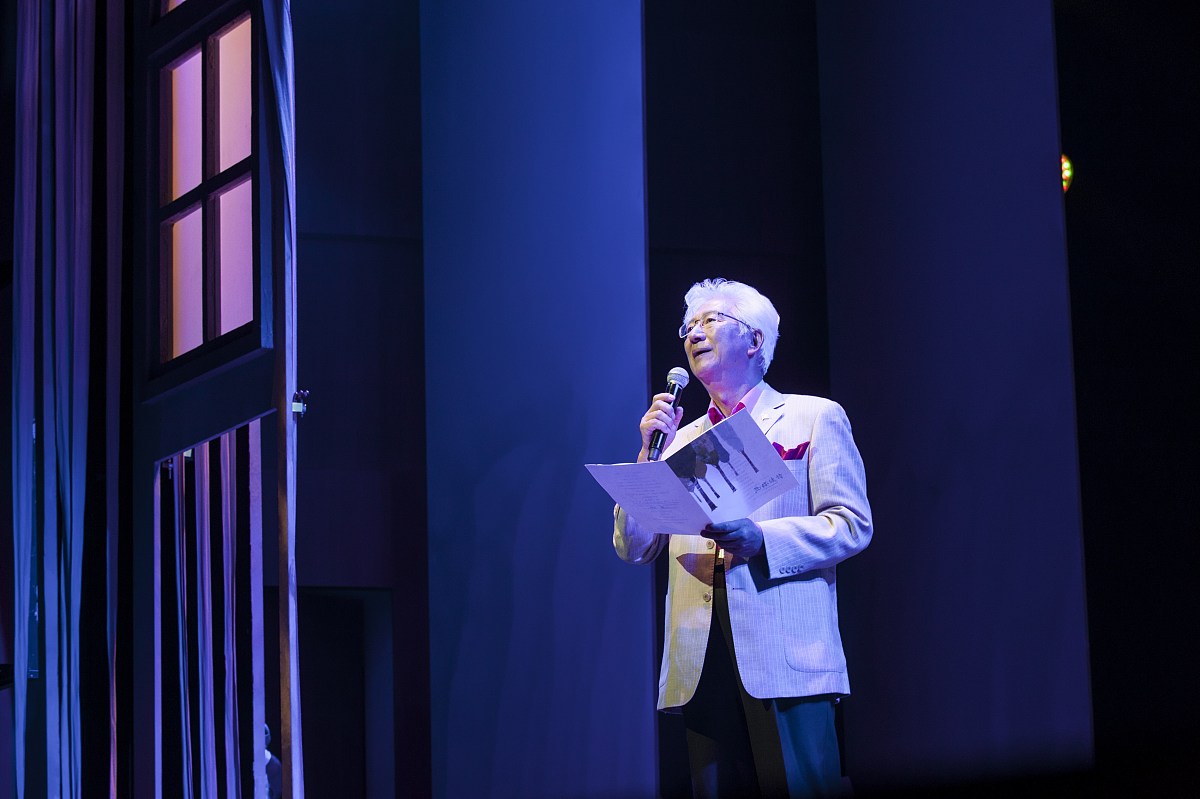 假期回家见兄弟，一首诗表达团聚喜悦