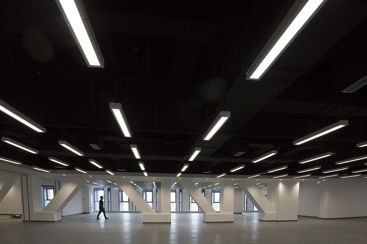 样本均衡度计算：如何求第四个样本值以最大化均衡度