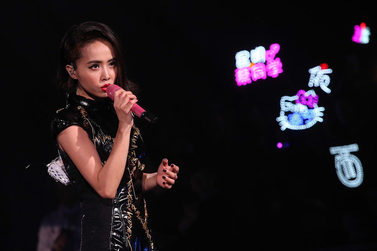 2015年12月11日,香港,蔡依林"play"世界巡回演唱会.***_***蔡依林 ,