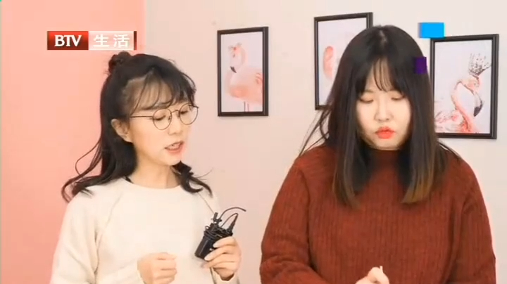 准备好大鸡腿,就可以开始调酱汁了,你也是这样做的么