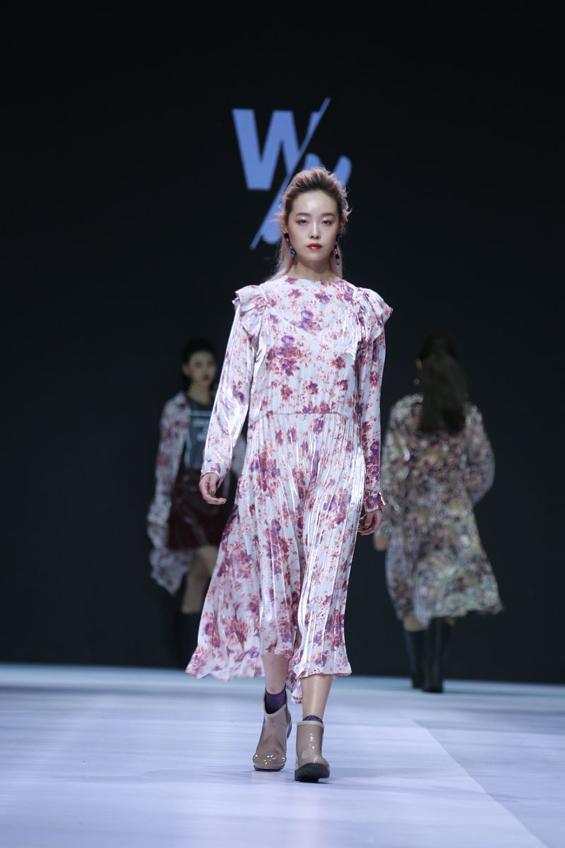 云南工艺美术学校服装制造与生产管理专业招生 | 2022年招生简章