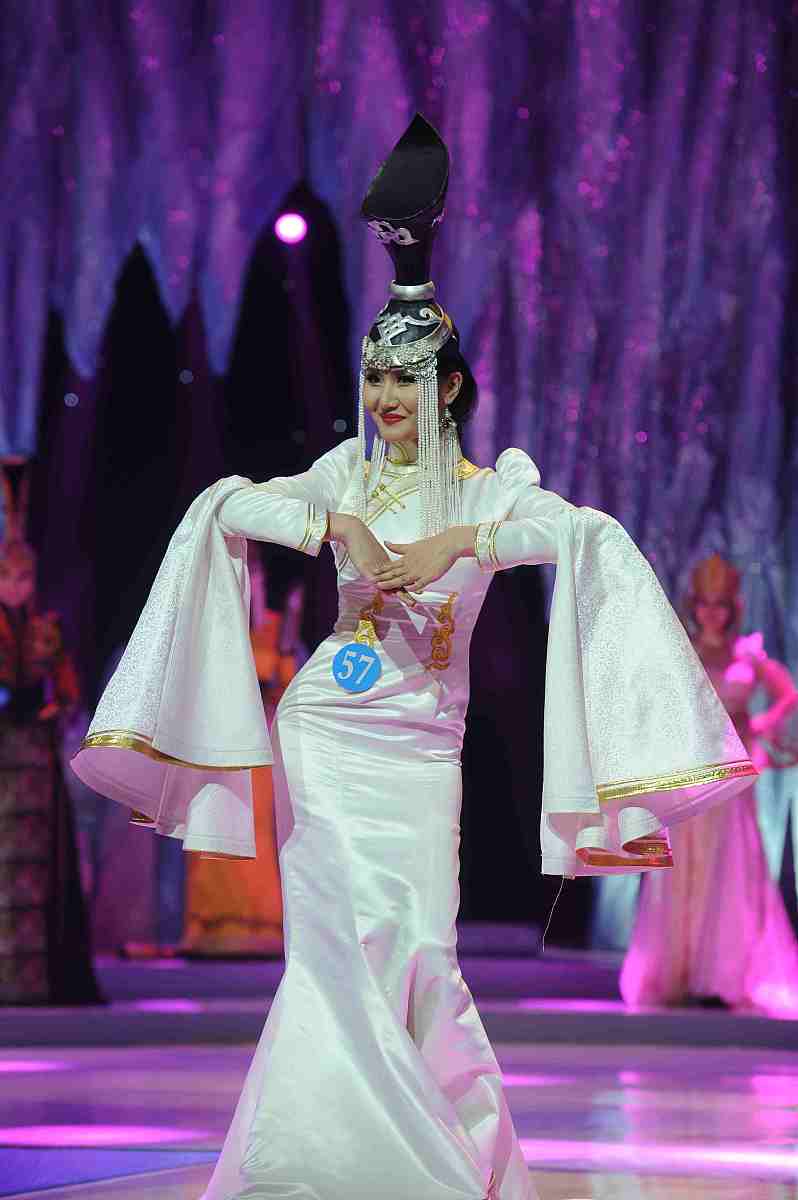 自然老去VS医美老去：明星案例揭秘，你选择哪种？
