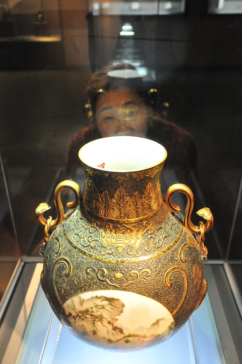 2013年03月10日,浙江省杭州市,***_***妙笔生花--景德镇文人瓷画精品
