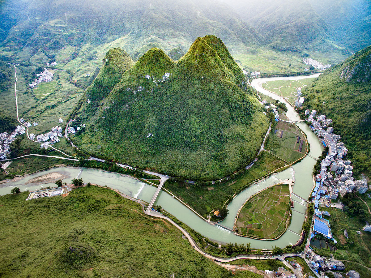 长寿村为什么大多在半山腰？