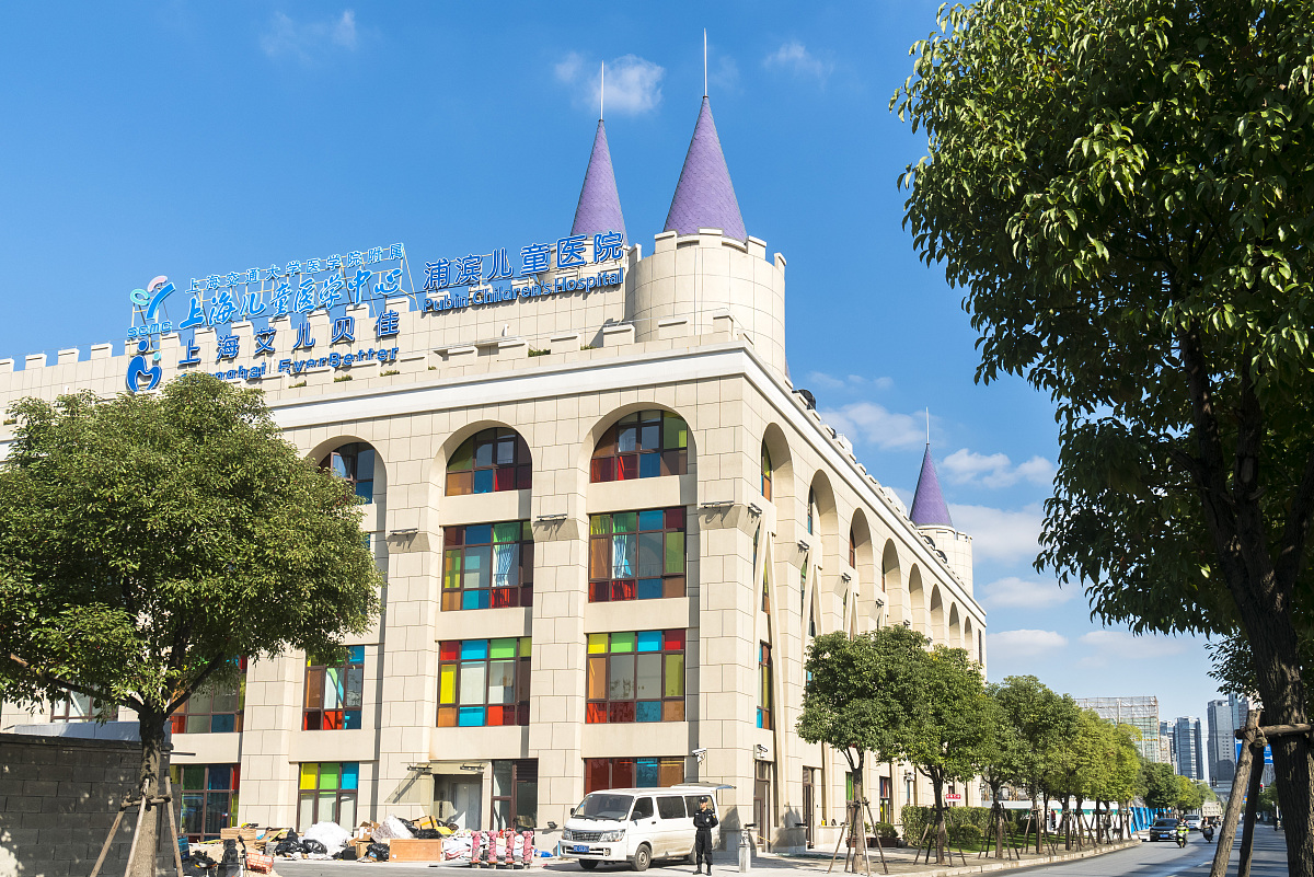 上海幼儿园一级园好还是示范园好？