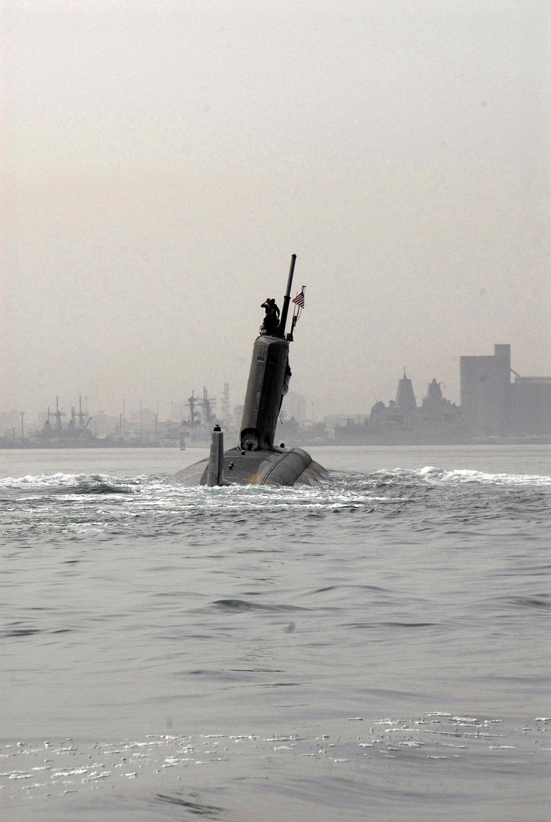 2009年3月21日,美国海军提供的图片显示,美军"哈特福德"号核潜艇抵达