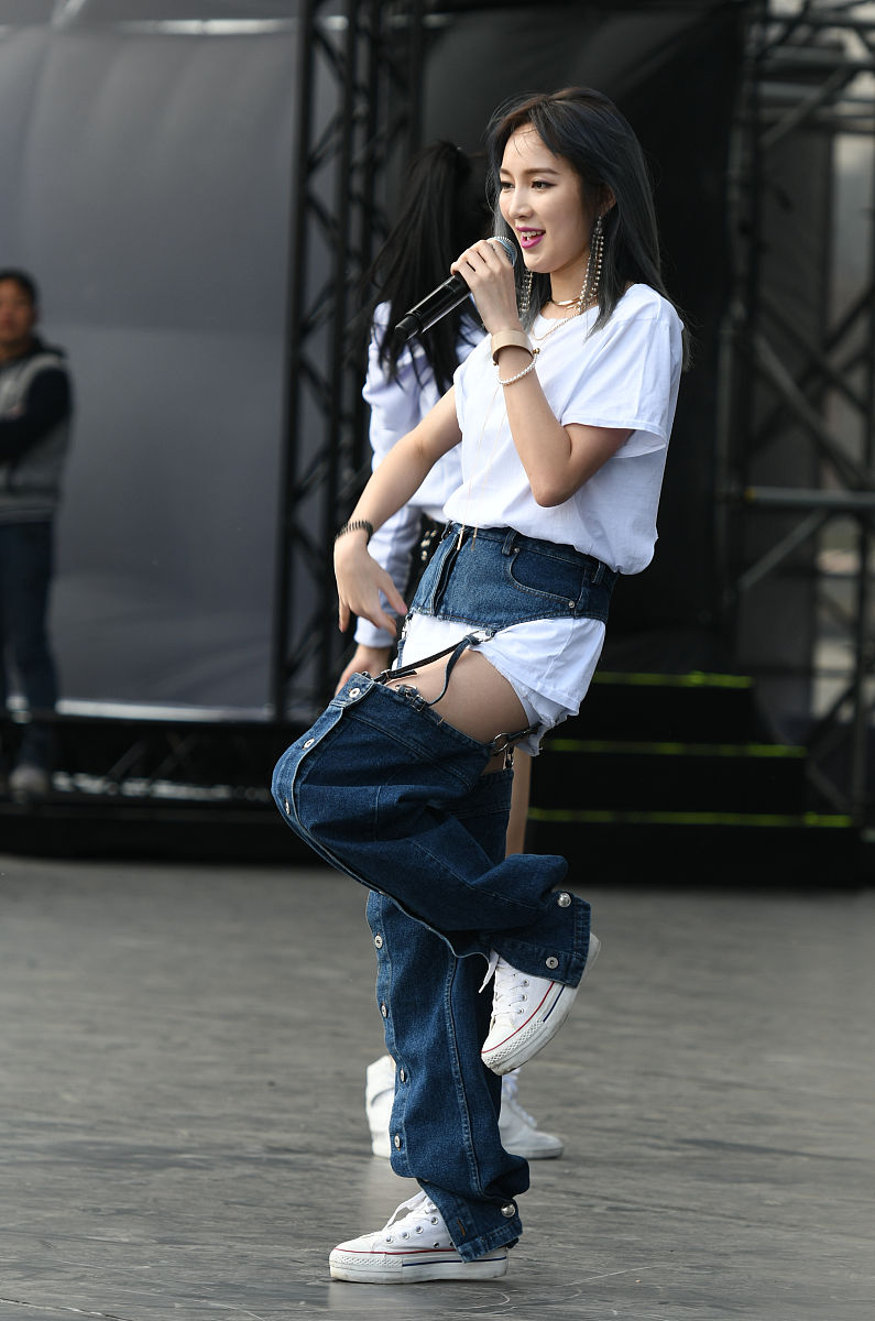 2017年4月22日,上海,b.i.g泛娱乐嘉年华.孟佳