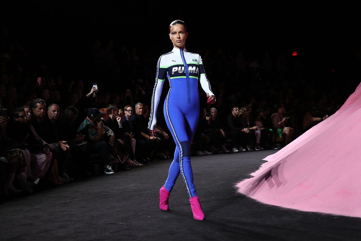 当地时间2017年9月10日,美国纽约,2018春夏纽约时装周:fenty puma by 