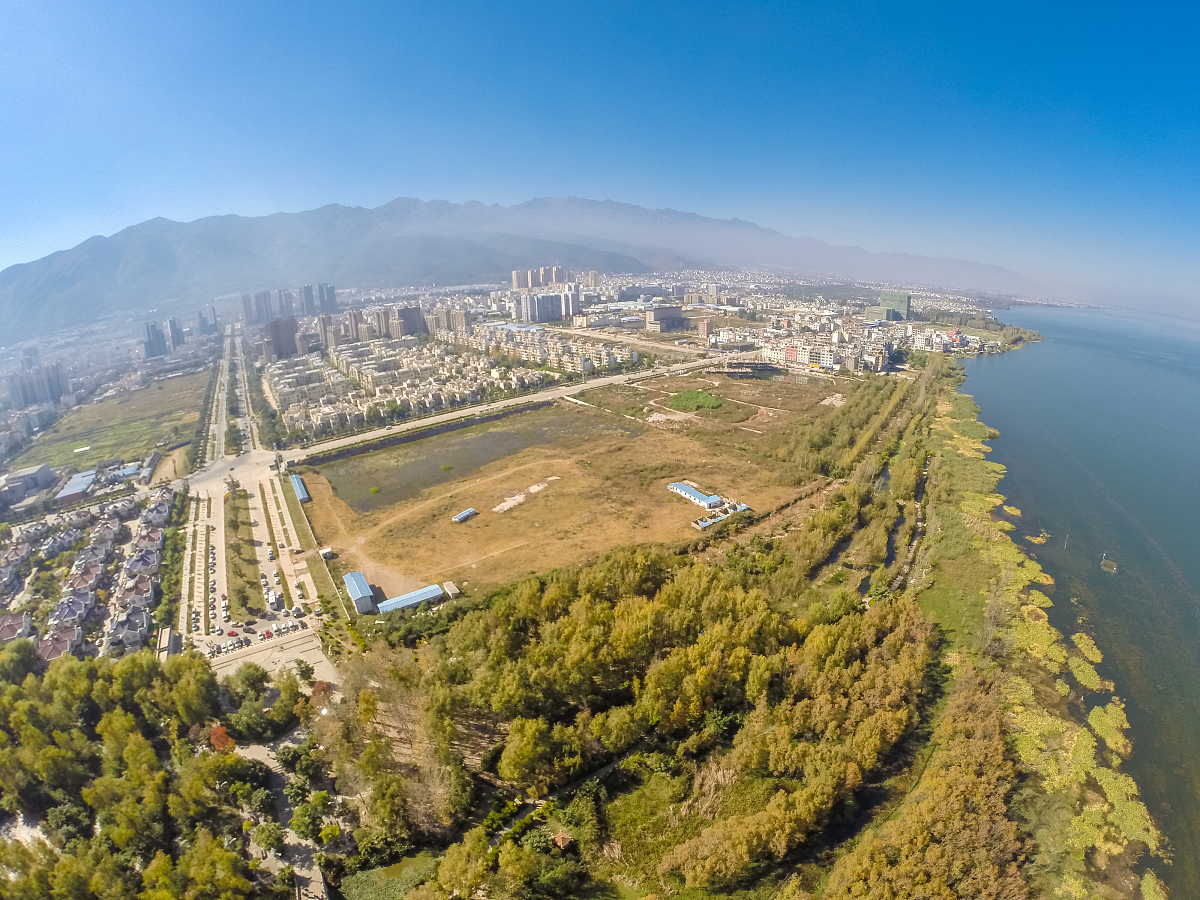 ***_***2015年11月22日,云南省大理白族自治州,航拍大理市.
