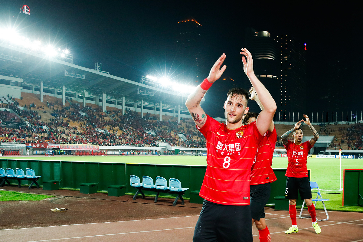 2018亚冠小组赛g组:广州恒大淘宝5-3济州联 赛后谢场