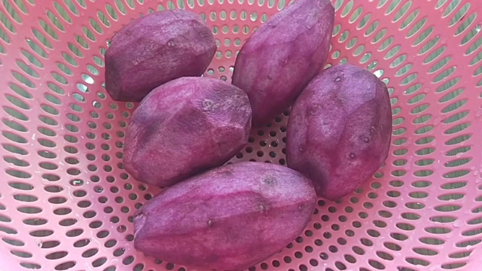 这次紫薯章鱼馒头糗大了,点开你一定被吓到