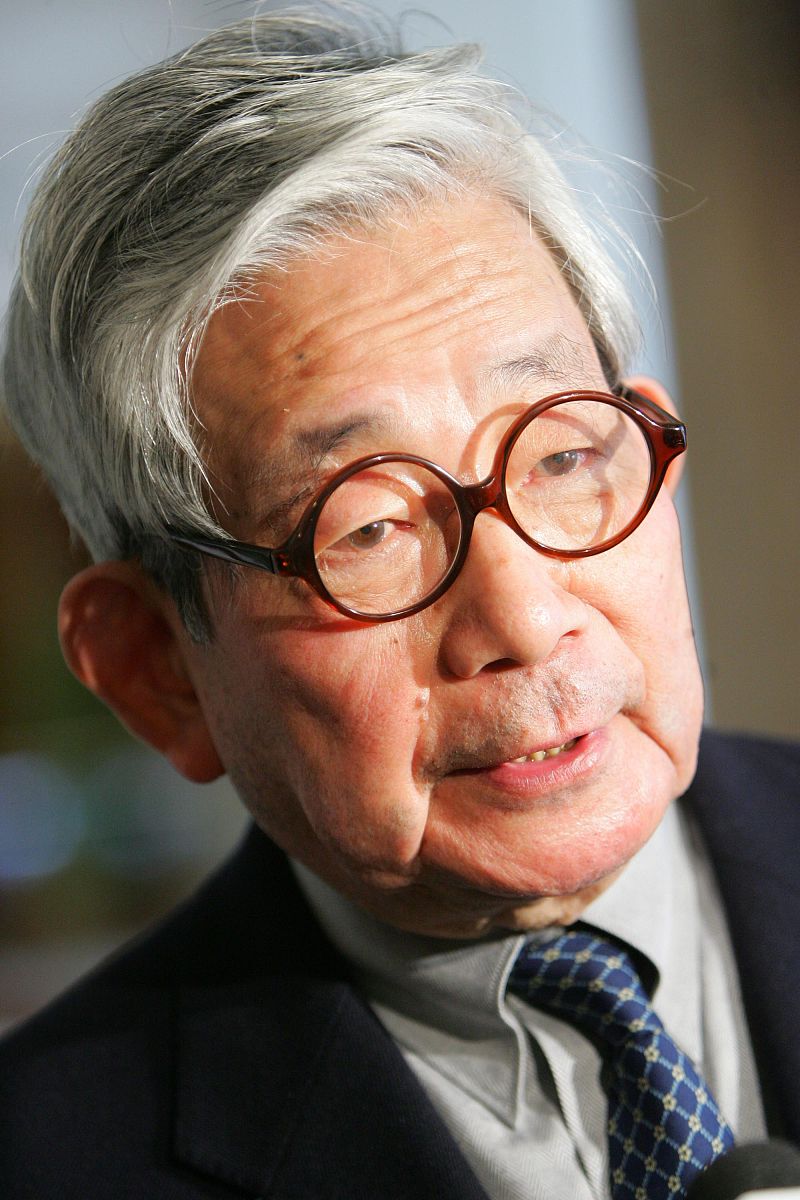 2009年1月16日,北京,"21世纪年度最佳外国小说微山湖奖"颁奖仪式.日本