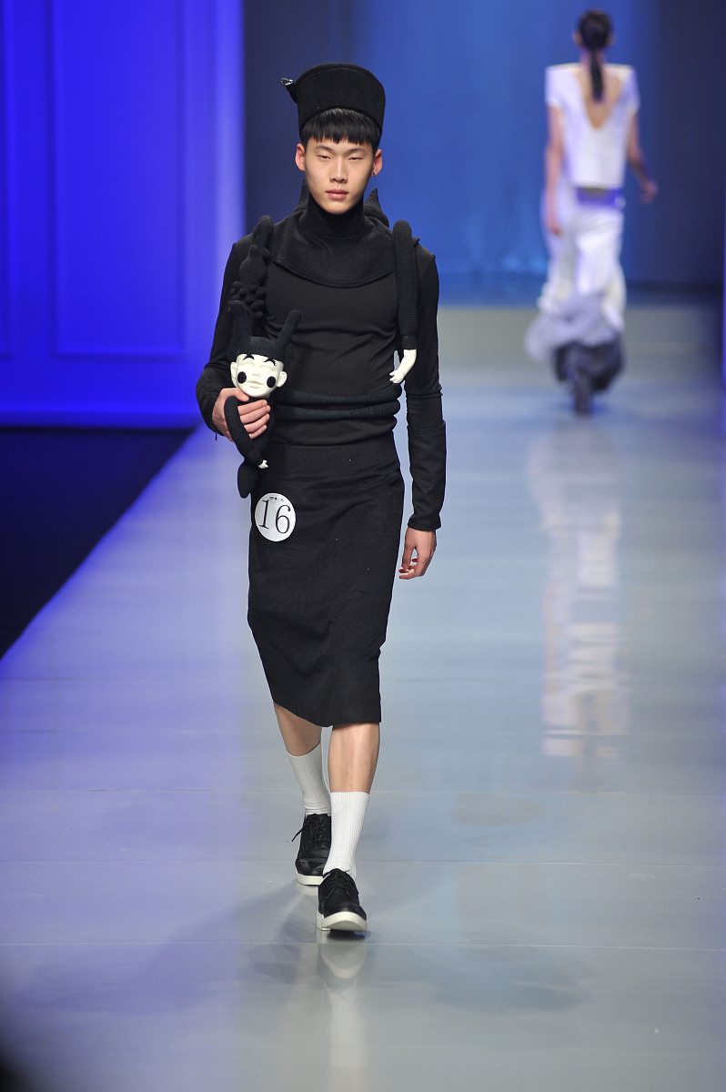 河南省电子科技学校服装设计与制作专业就业方向及前景分析