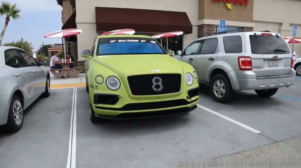 全球仅十台,2020款宾利添越派克峰版,外观与内饰高清实拍