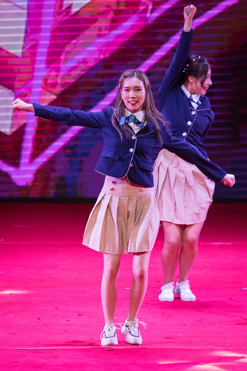 天津传媒学院今年表演专业合格证的最高分是多少？