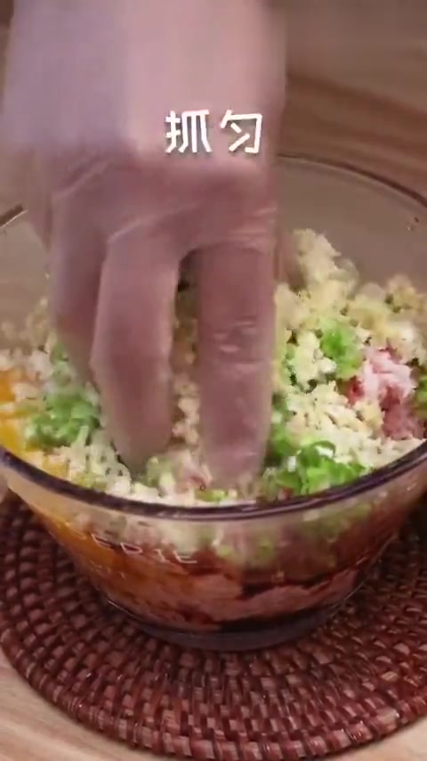 香甜软糯美味可口的雪花丸子,做法简单老少皆宜!