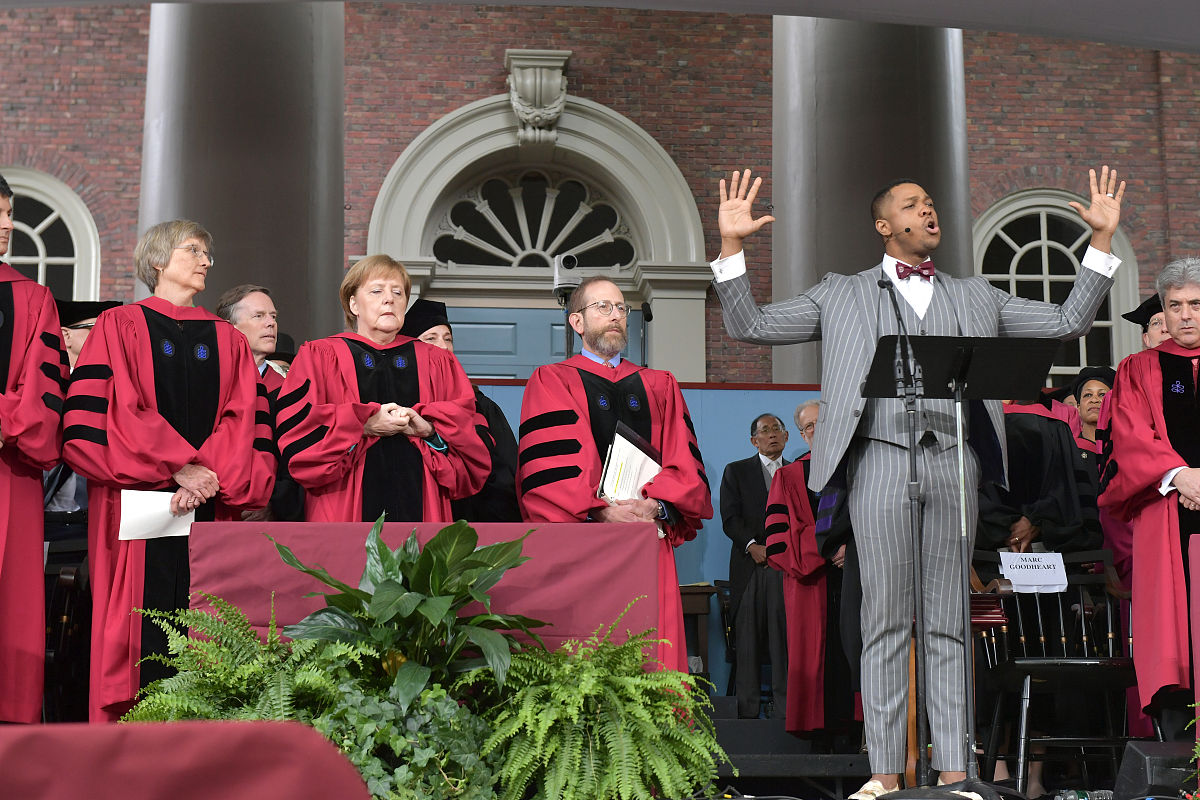 重庆护理学校制药工程专业最好是读到那个学位对以后工作要好一些？