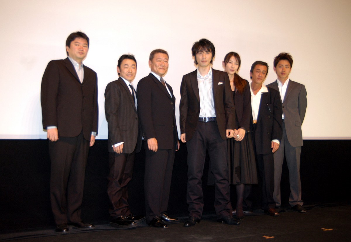 2005年5月7日,日本首部地铁灾难惊险片《交涉人 真下正义》开始在日本