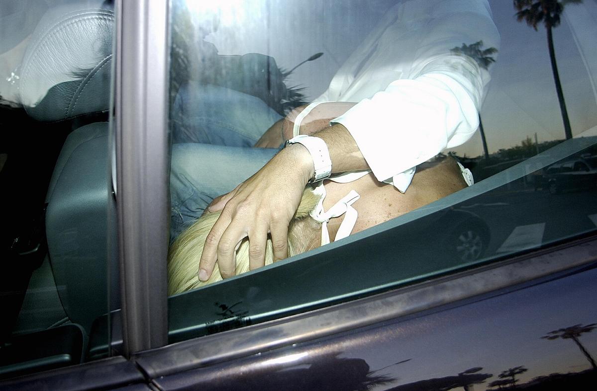 ?ghost/maxpp    cannes le 22/05/2004    ex atomic kitten jenny f