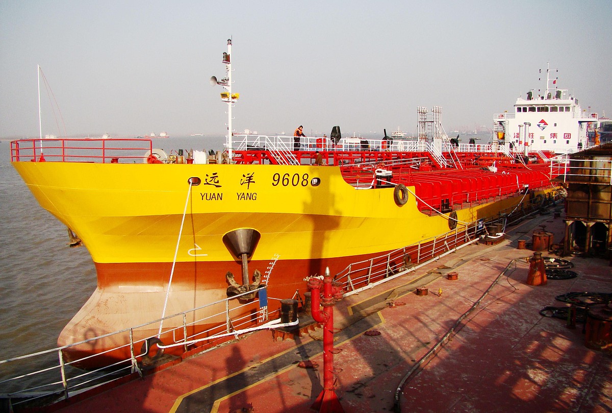 船舶租赁服务：客户群体与服务定位