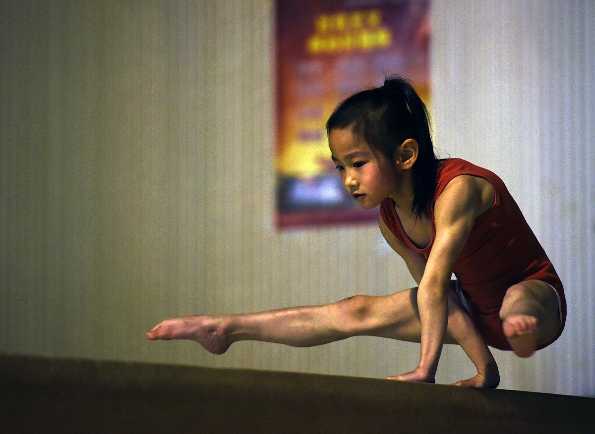 关于林妙可瘦了空中瑜伽写一篇2000字的文章