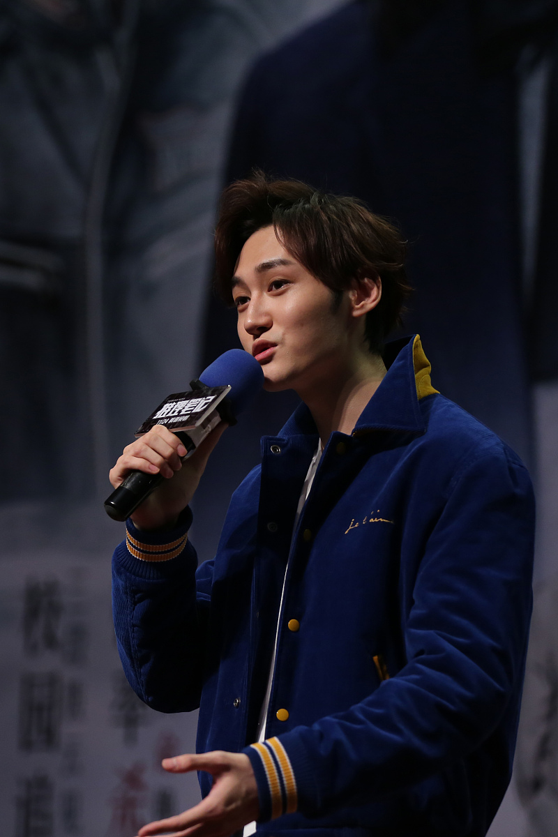 1.小平忘记了今天是星期几，于是他去问Q、P、Q三人。◎回答：“我也忘记今天是星期几了，但你可以去问P、Q两人。”P回答：“昨天是我说说的日子。”Q的回答和p一样。已知：①0从来不说谎；②P在星期一、星期二、星期三这三天说谎，其余时间都讲真话；③Q在星期四、星期五、星期六这三天说谎，其余时间都讲真话。根据以上条件，今天是星期几？