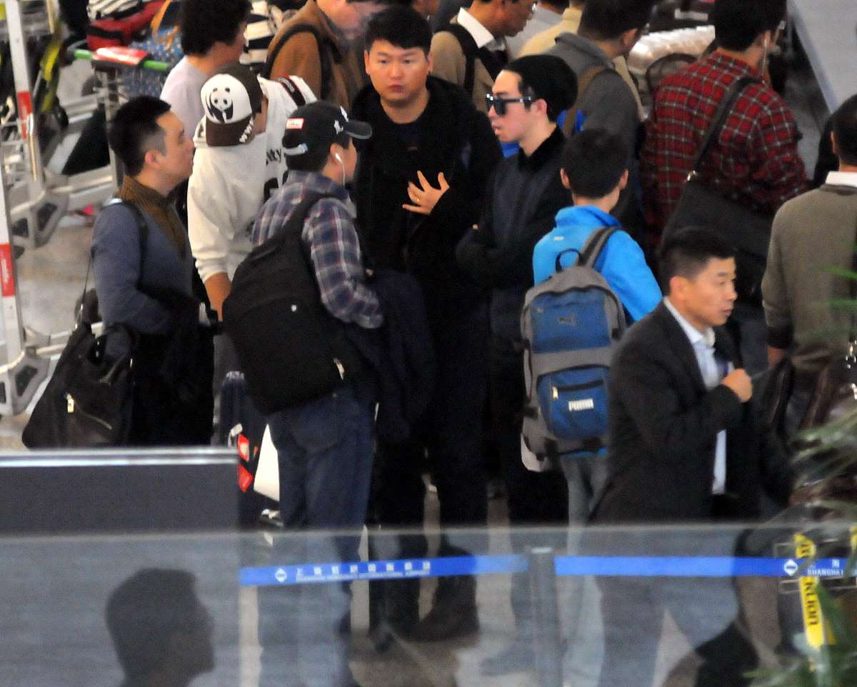 女子高铁拒换座遭殴打，天津铁路警方快速处置获赞