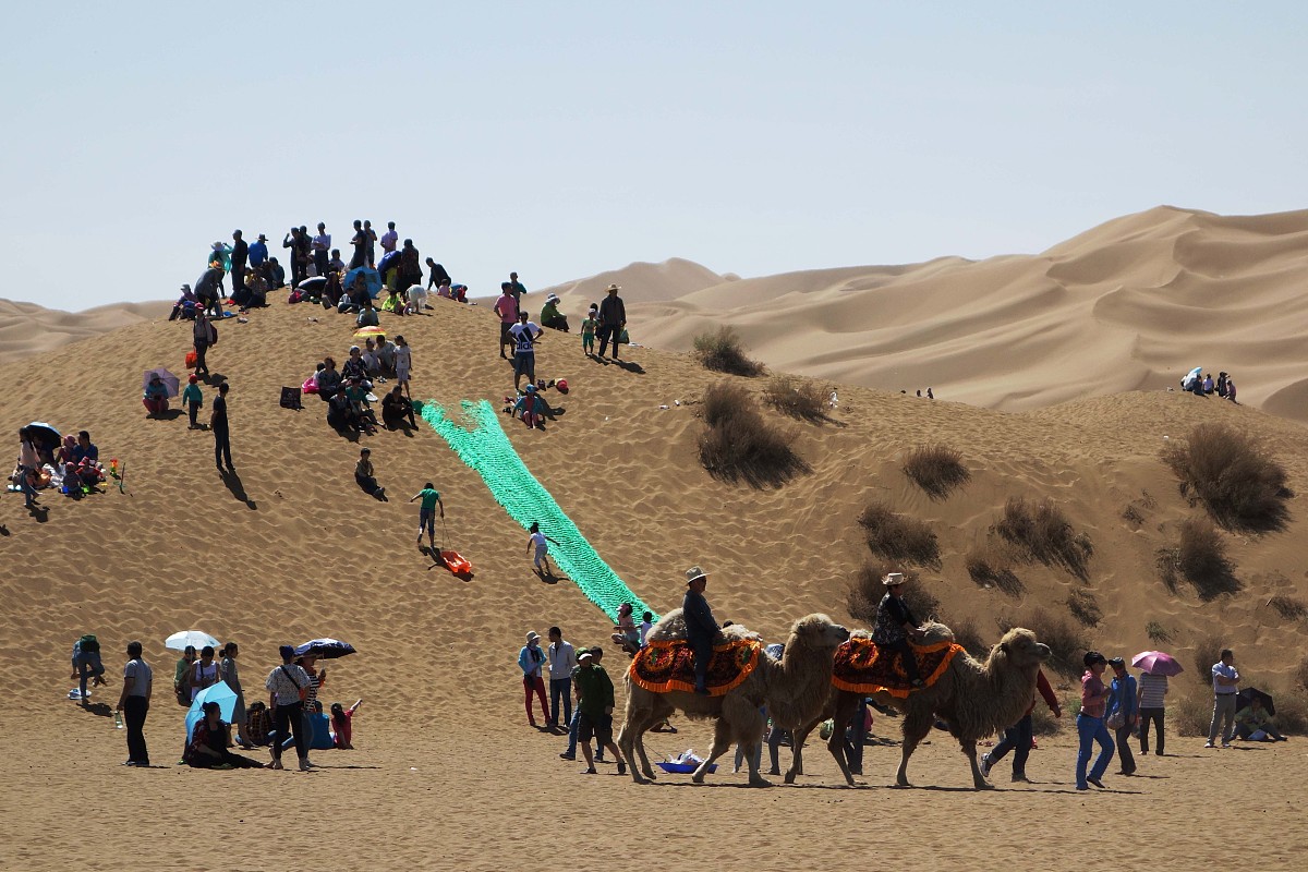 新疆女 solo 旅行攻略：省钱路线 & 预算明细