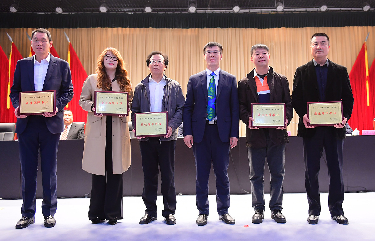 重庆大学法学院搭建交流平台，助力学生成长成才