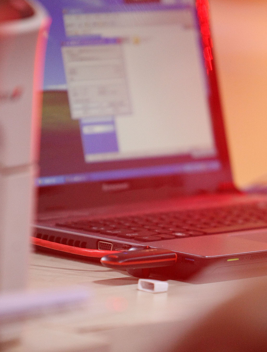 笔记本掉卡是啥意思