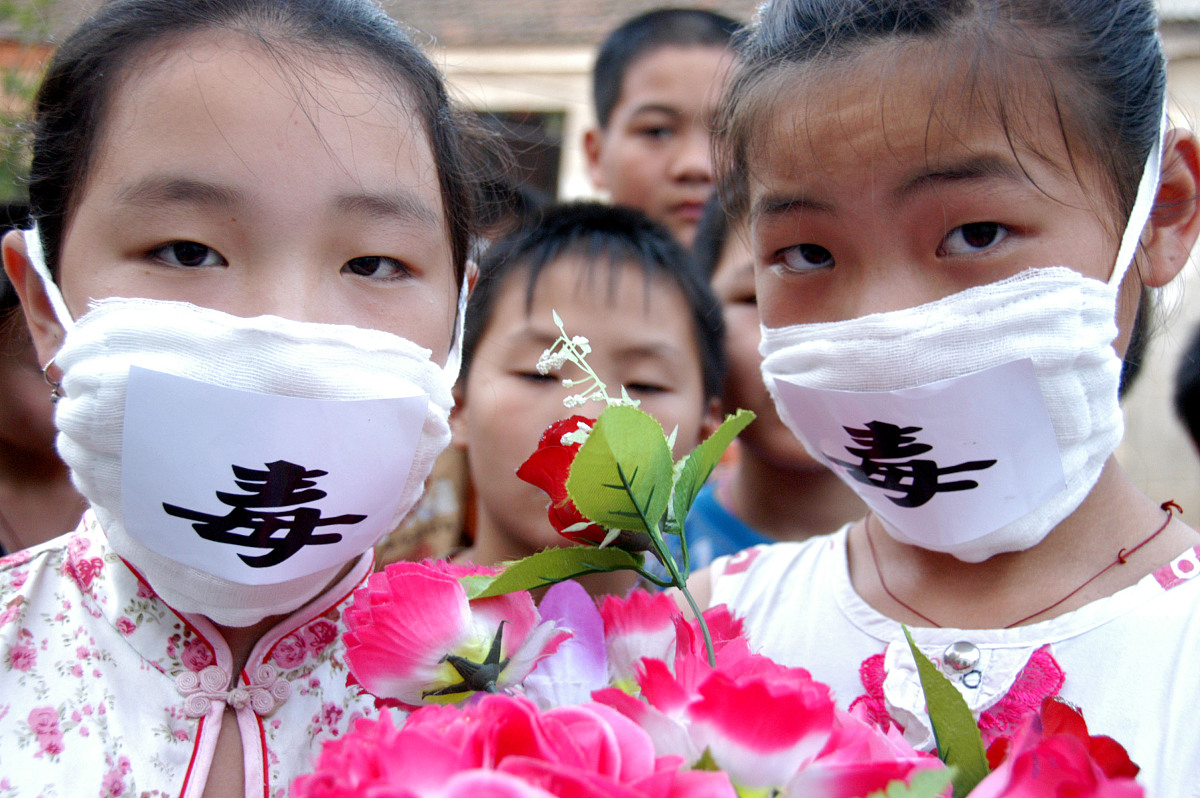 ***_***2009年6月22日,河南新蔡县宋岗乡留守儿童托管中心举办"祖国花
