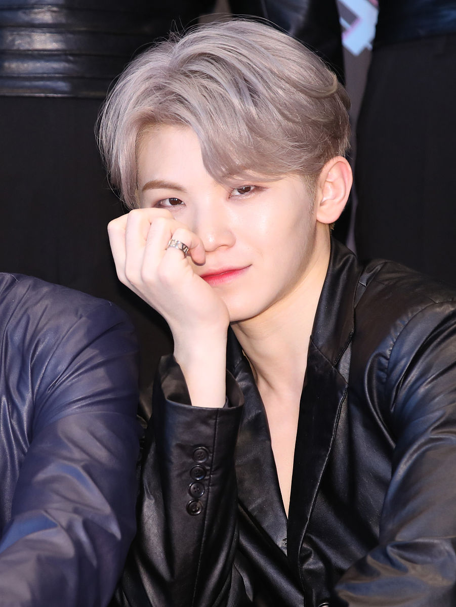 2019年9月19日,韩国首尔,明星参加《m! countdown》节目彩排.(=1)   =