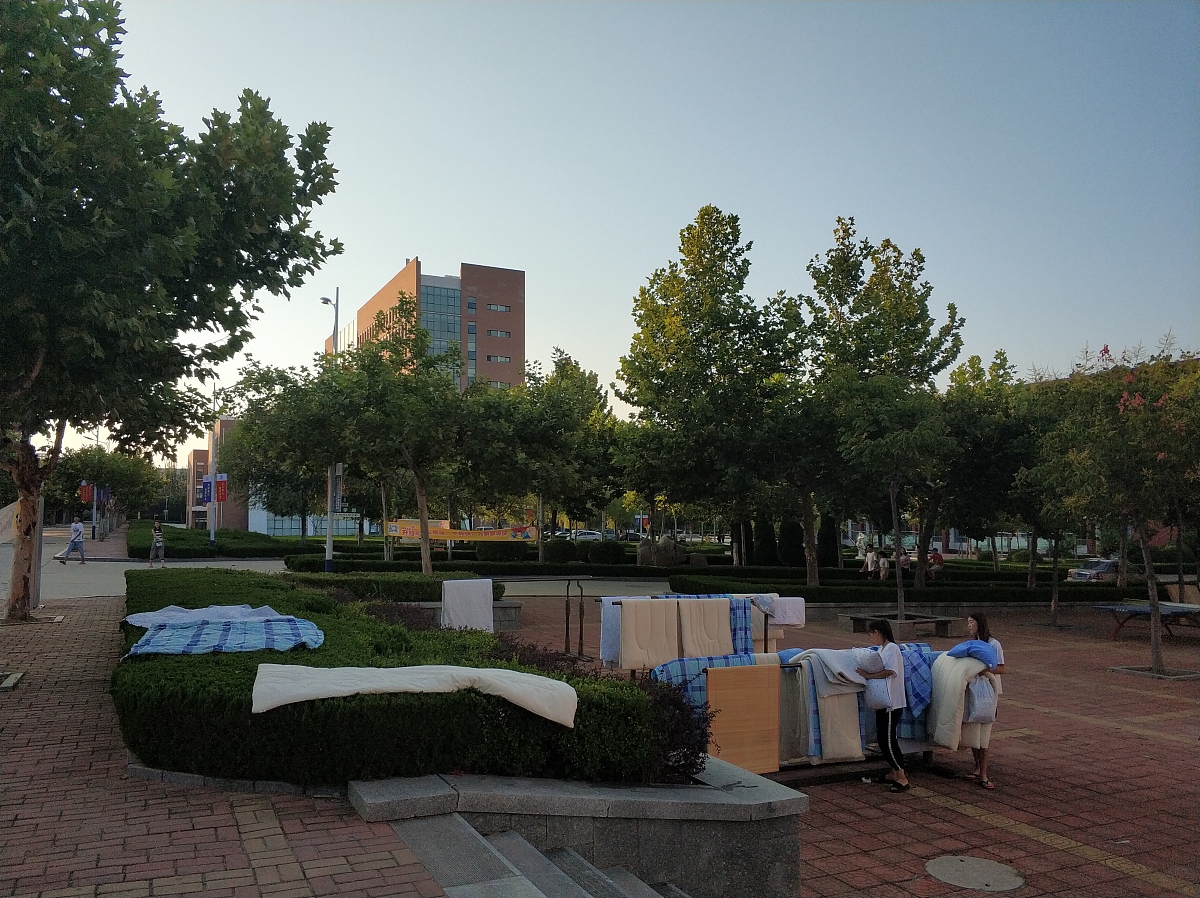 湖北美术学院附属中专部环境图片