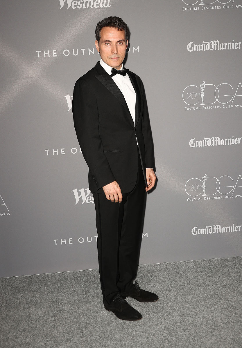 杭州服装职业高级中学2023年招生电话怎么样