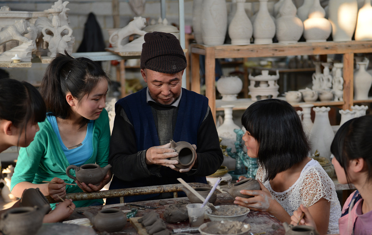 平塘中等职业学校2021年招生简章 - 培养高素质技能人才