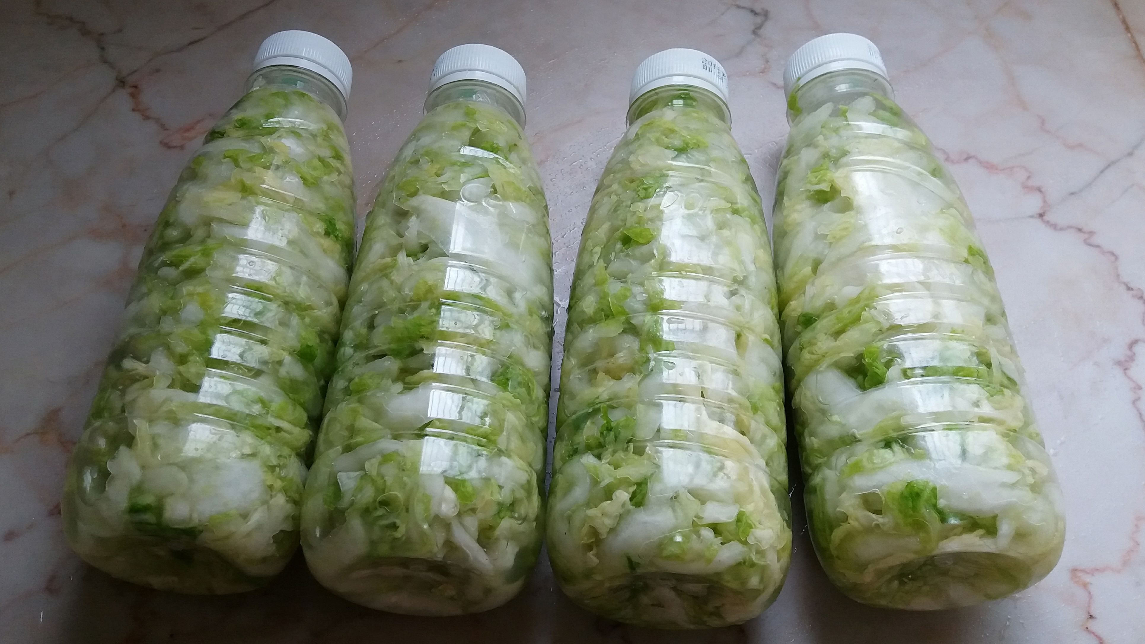 酸菜最简单的做法,好吃无添加,我家每年都会做几十斤