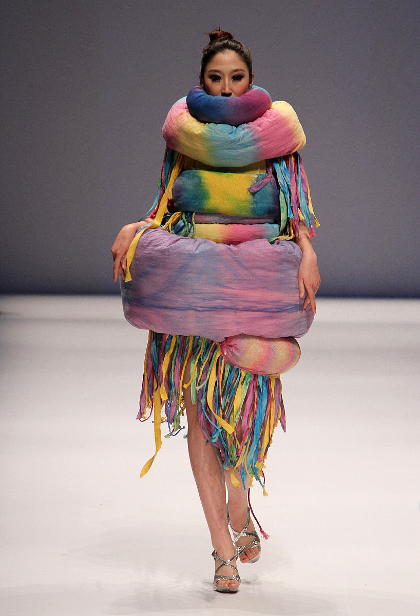 上海市青浦区职业学校服装设计与工艺专业介绍