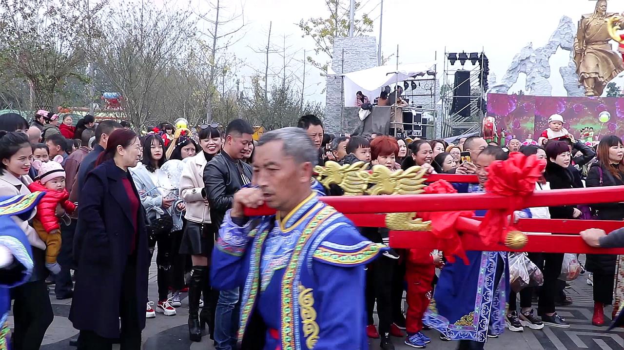 [图]年味:春节如果不放鞭炮那还有年的味道吗?