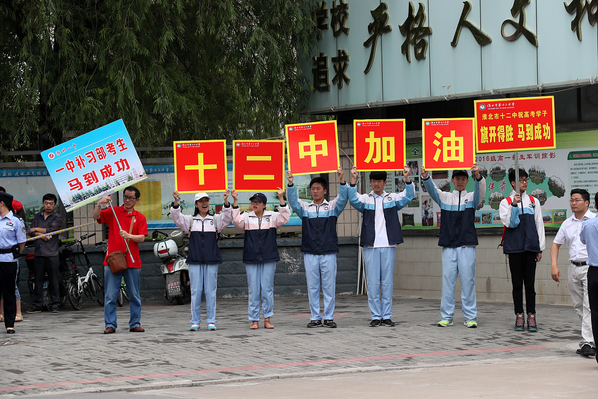 放下过去，才能拥抱未来：迈向人生新篇章